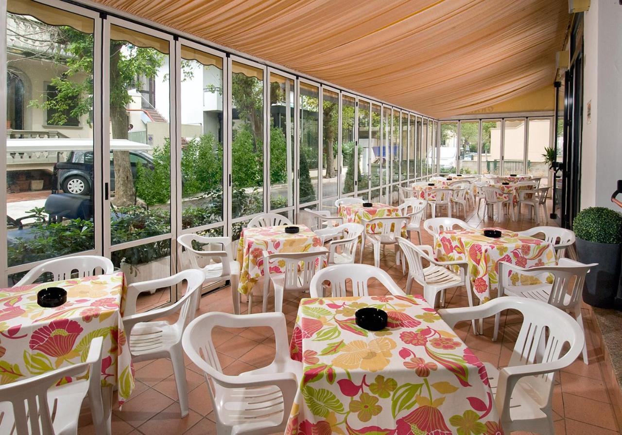 Hotel Granada Cattolica Exterior photo